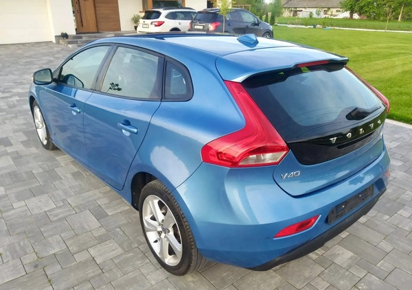 Volvo V40 cena 38900 przebieg: 171000, rok produkcji 2015 z Strzelce Opolskie małe 781